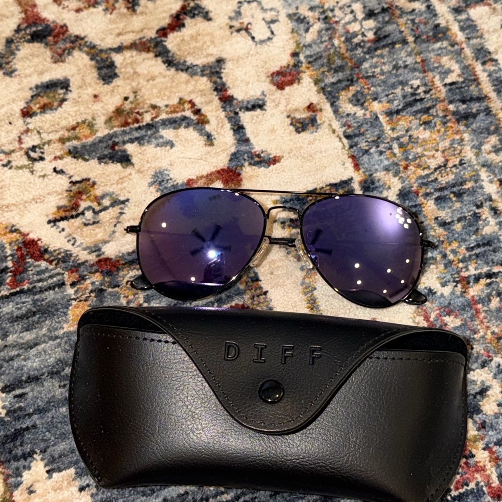 Diff Sunglasses - Picture 5 of 5